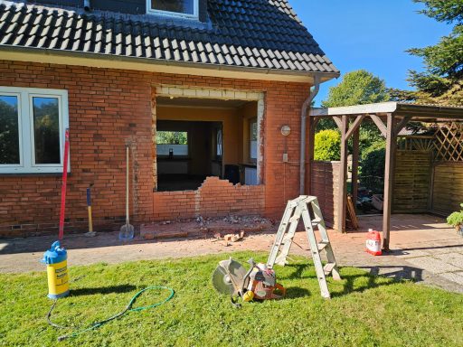 Durchbruch der Wand zum Garten